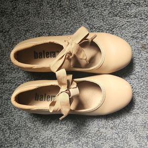 Balera Beginner Girls Tan Tap Shoes Size 1